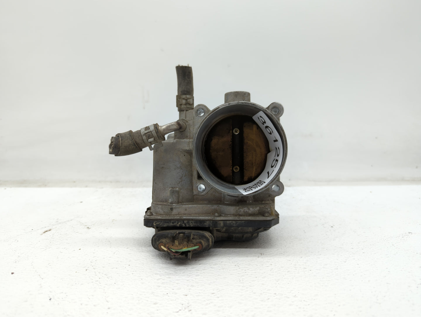 2004-2008 Toyota Solara Throttle Body P/N:22030-0A020 22030-20060 Fits Fits 2003 2004 2005 2006 2007 2008 2009 2010 OEM Used