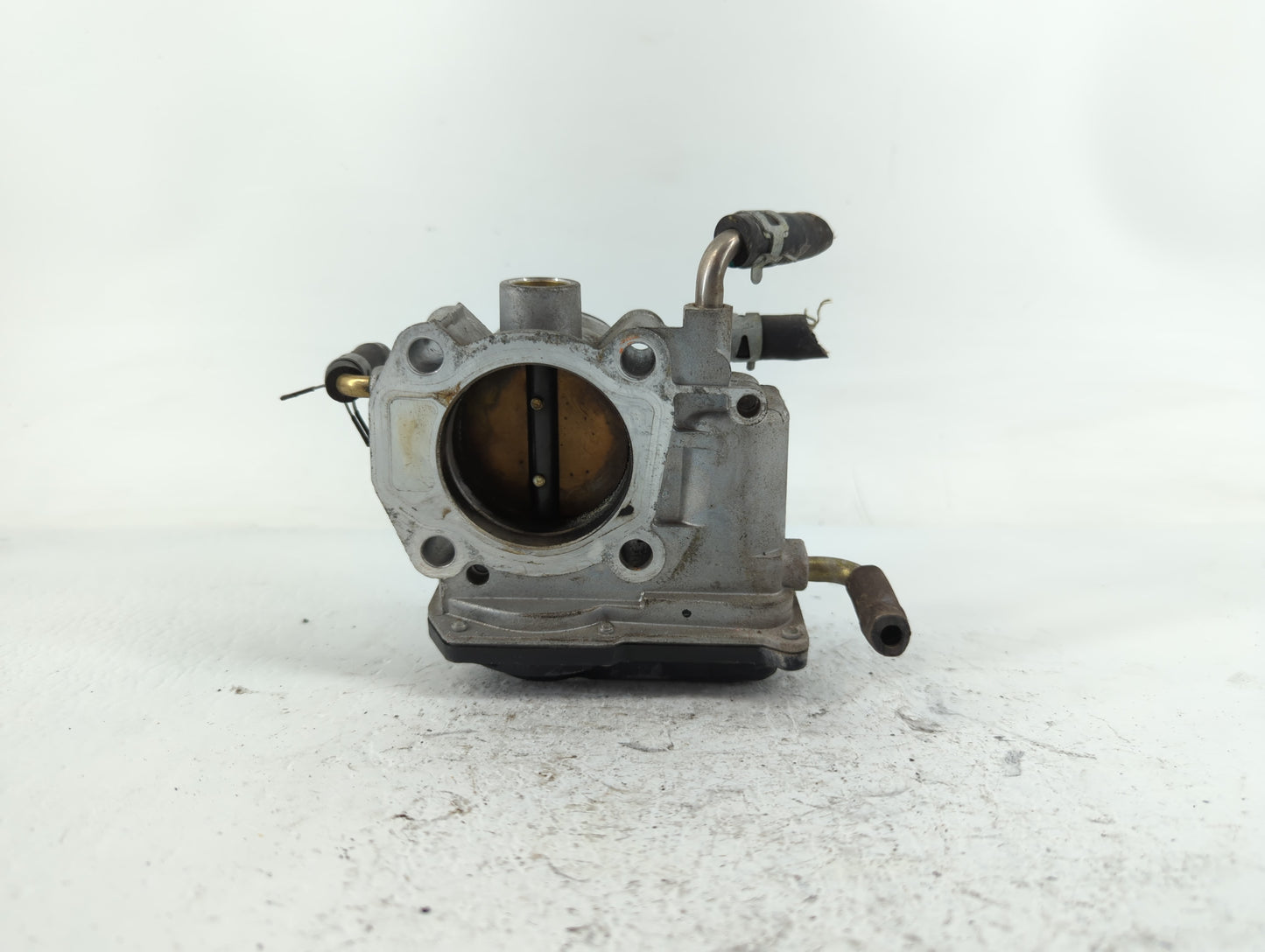 2004-2006 Toyota Solara Throttle Body P/N:22030-0H020 Fits Fits 2004 2005 2006 2007 OEM Used Auto Parts - Oemusedautoparts1.