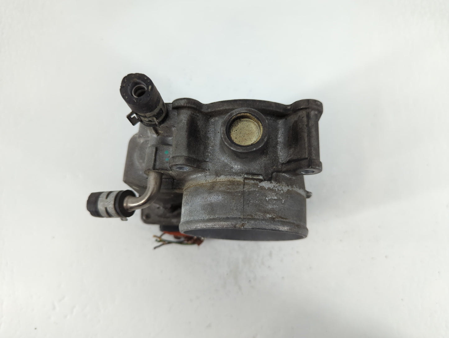 2004-2008 Toyota Solara Throttle Body P/N:22030-0A020 Fits Fits 2003 2004 2005 2006 2007 2008 2009 2010 OEM Used Auto Parts 