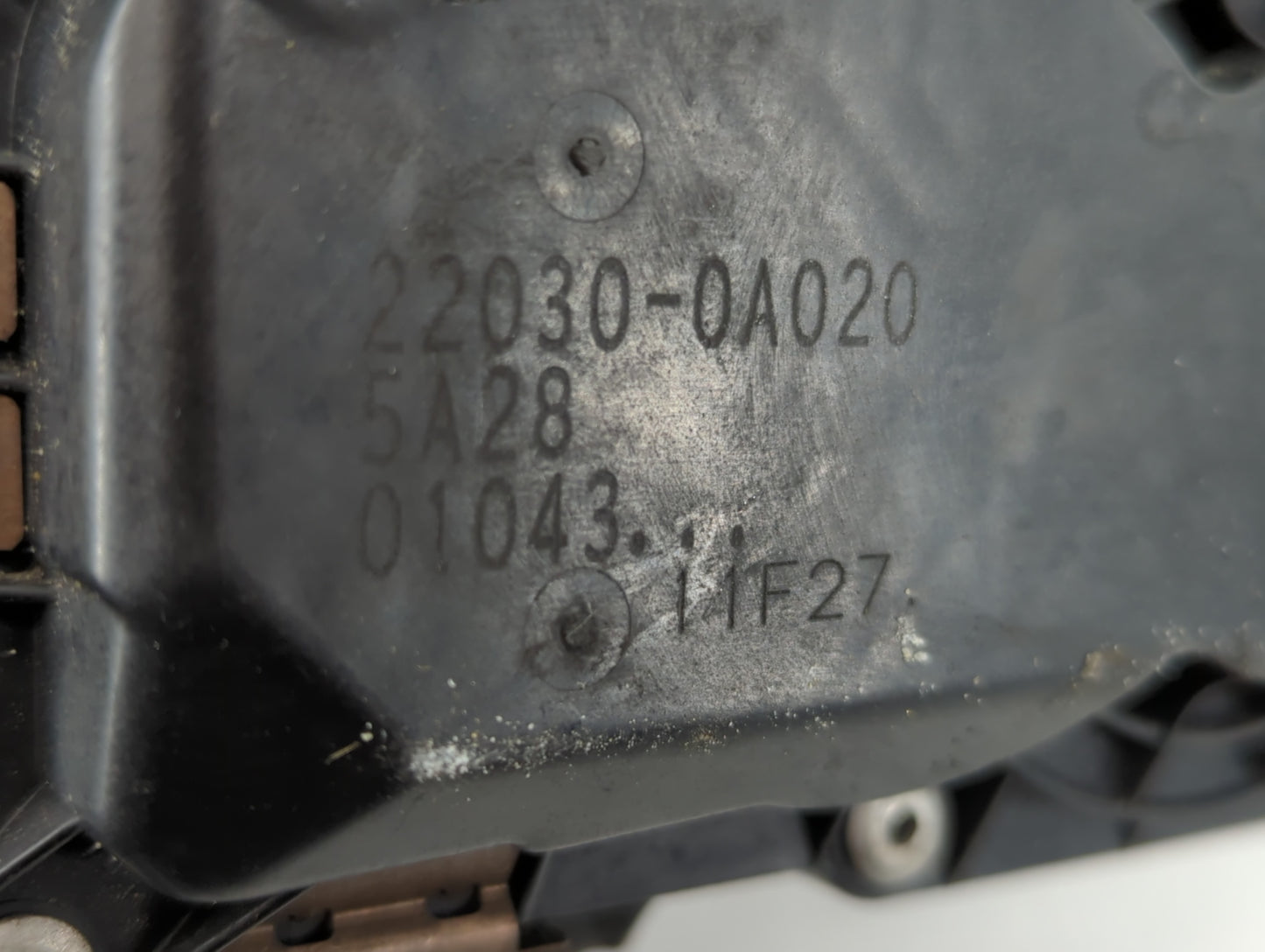 2004-2008 Toyota Solara Throttle Body P/N:22030-0A020 Fits Fits 2003 2004 2005 2006 2007 2008 2009 2010 OEM Used Auto Parts 