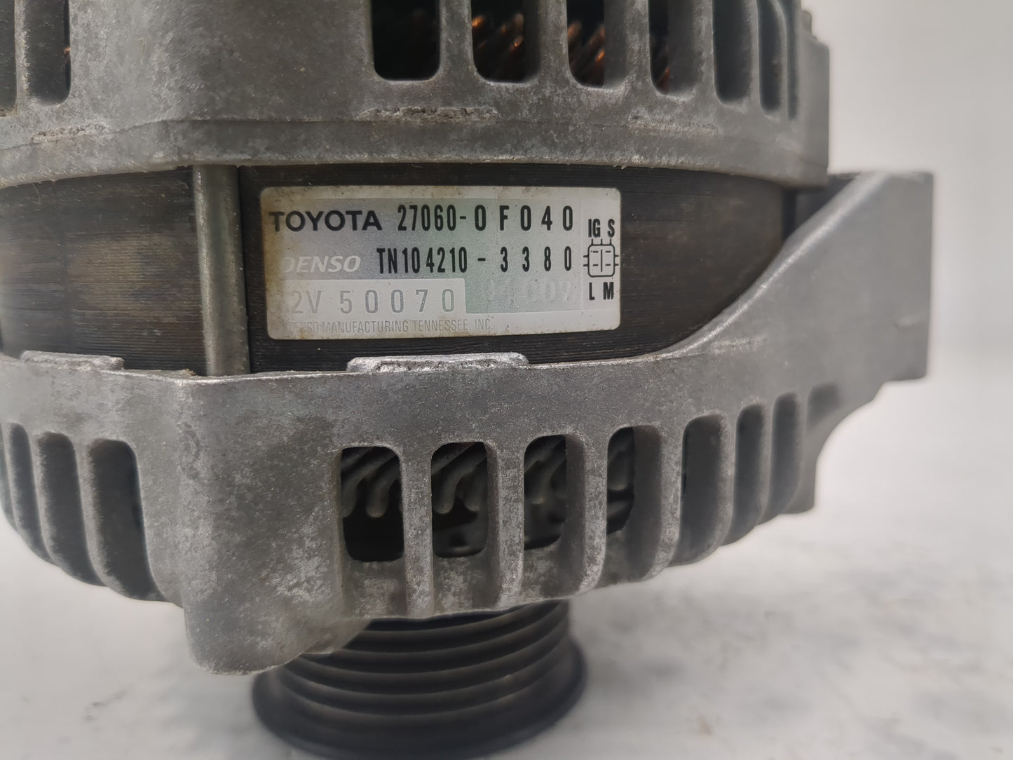 2003-2005 Toyota Tundra Alternator Replacement Generator Charging Assembly Engine OEM P/N:27060-0F040 Fits Fits 2003 2004 20