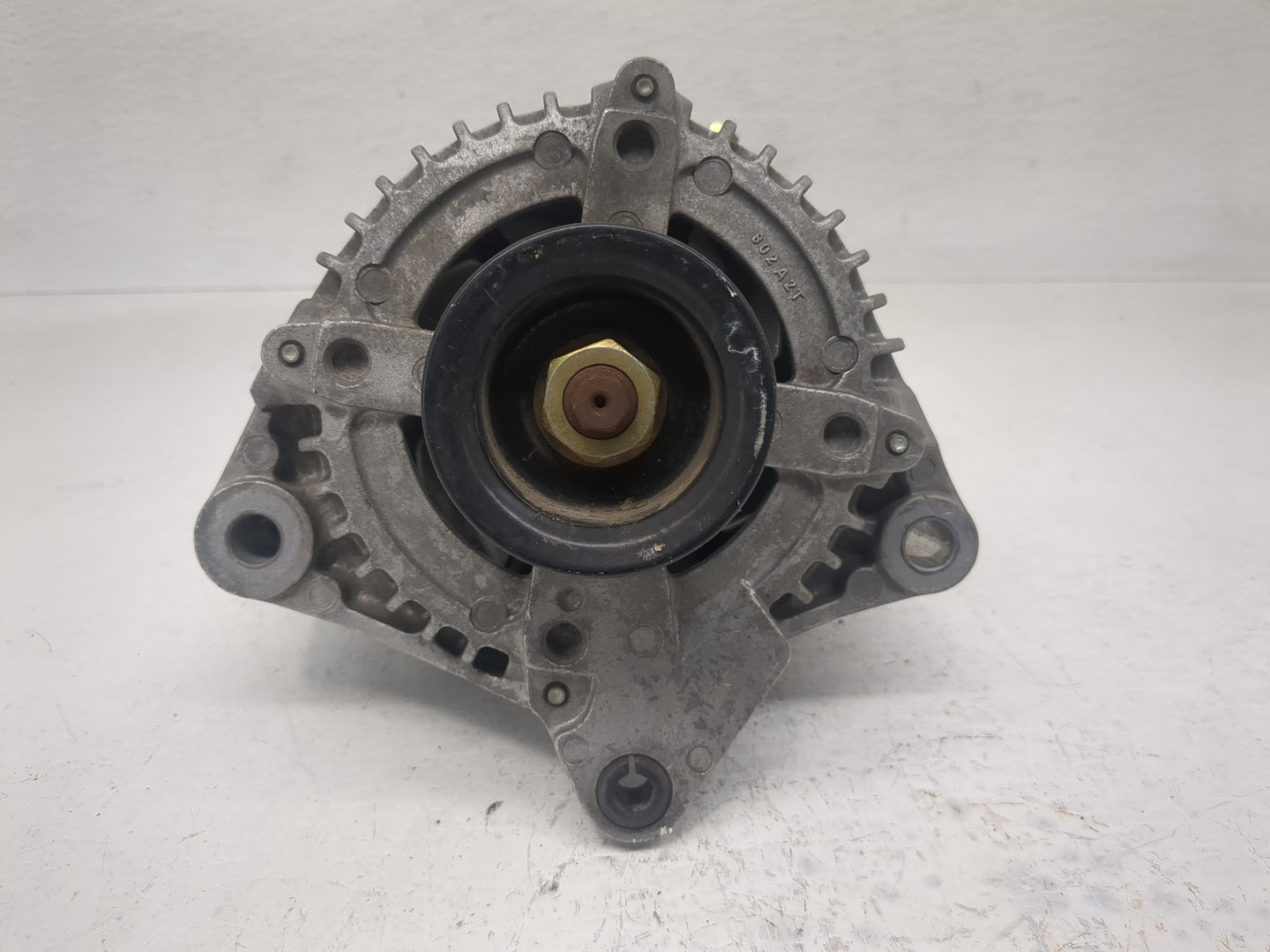 2003-2005 Toyota Tundra Alternator Replacement Generator Charging Assembly Engine OEM P/N:27060-0F040 Fits Fits 2003 2004 20