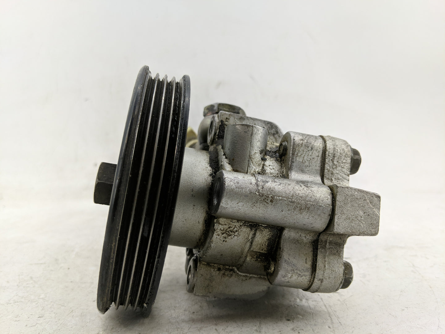 Toyota Tundra Power Steering Column Pump Oem - Oemusedautoparts1.com