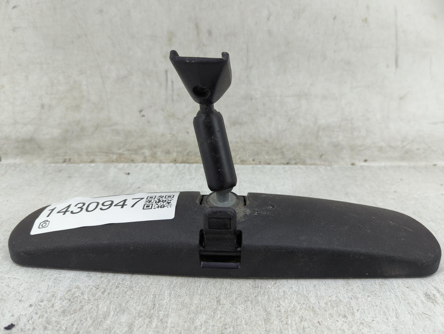 2005 Toyota Tundra Interior Rear View Mirror Replacement OEM Fits OEM Used Auto Parts - Oemusedautoparts1.com