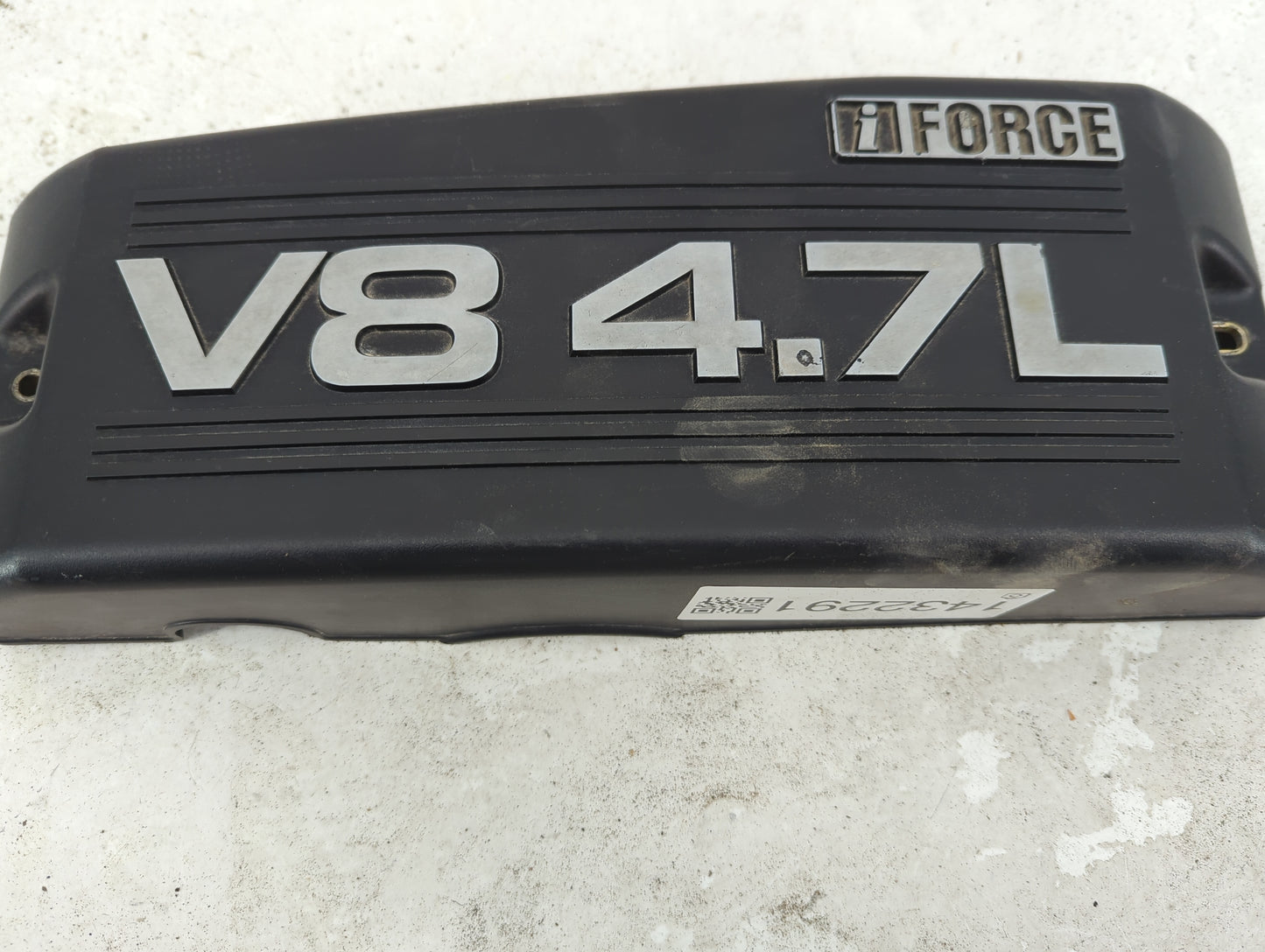 2005 Toyota Tundra Engine Cover 1432291 - Oemusedautoparts1.com