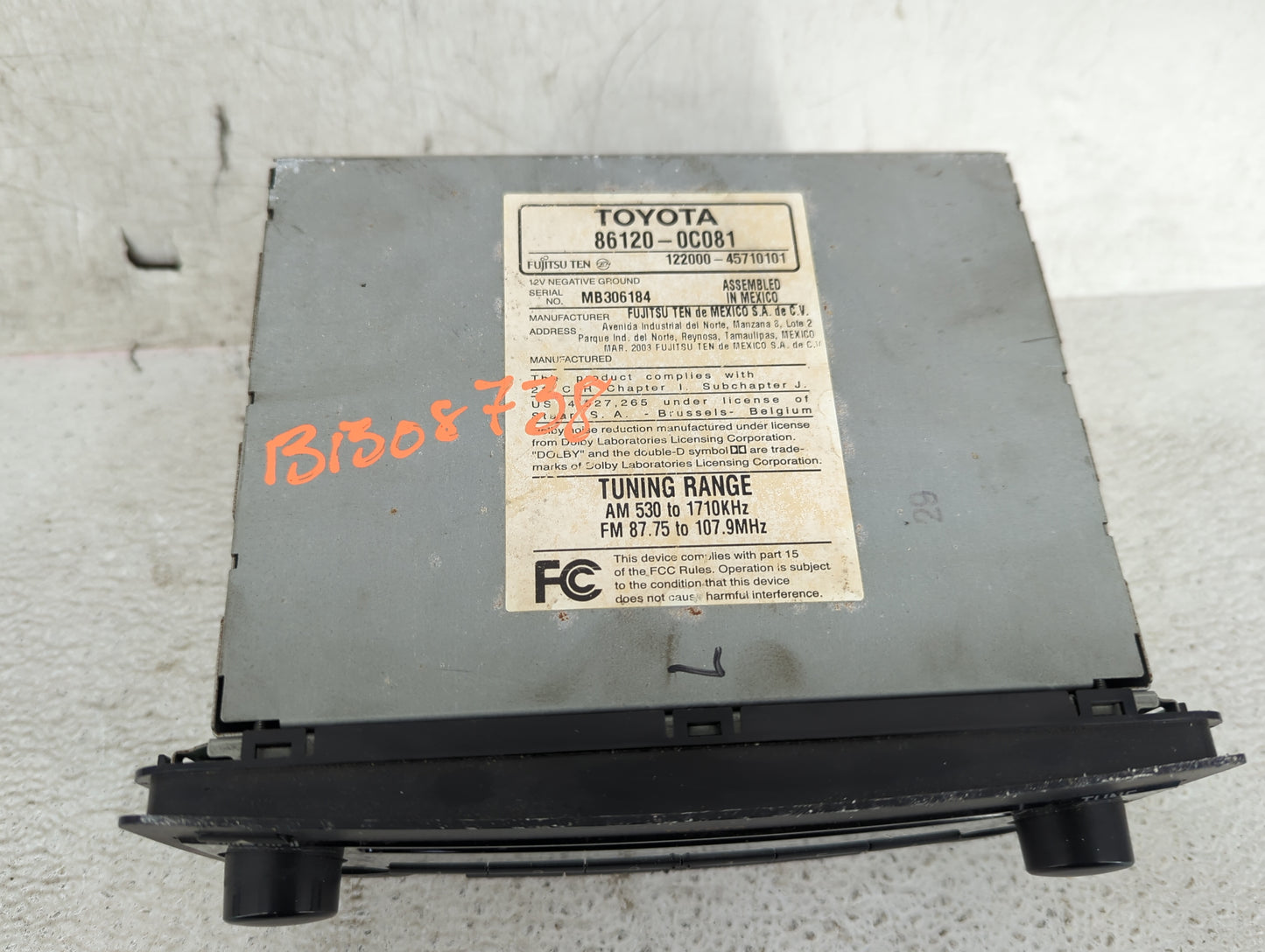 2005-2006 Toyota Tundra Radio AM FM Cd Player Receiver Replacement P/N:86120-0C081 16855 Fits Fits 2005 2006 OEM Used Auto P