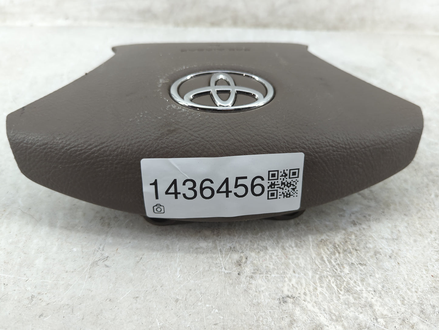 2005 Toyota Tundra Air Bag Driver Left Steering Wheel Mounted P/N:TGC S3A 3E BMZ Fits OEM Used Auto Parts - Oemusedautoparts