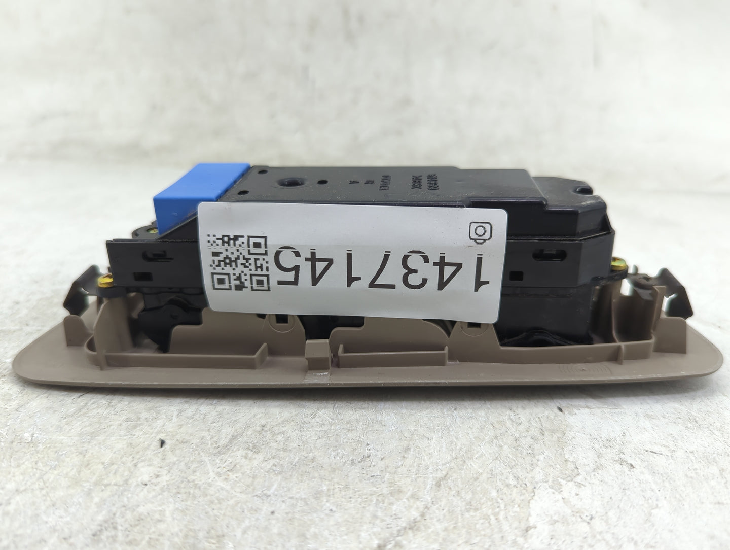 2005 Toyota Tundra Master Power Window Switch Replacement Driver Side Left P/N:514359 Fits OEM Used Auto Parts - Oemusedauto