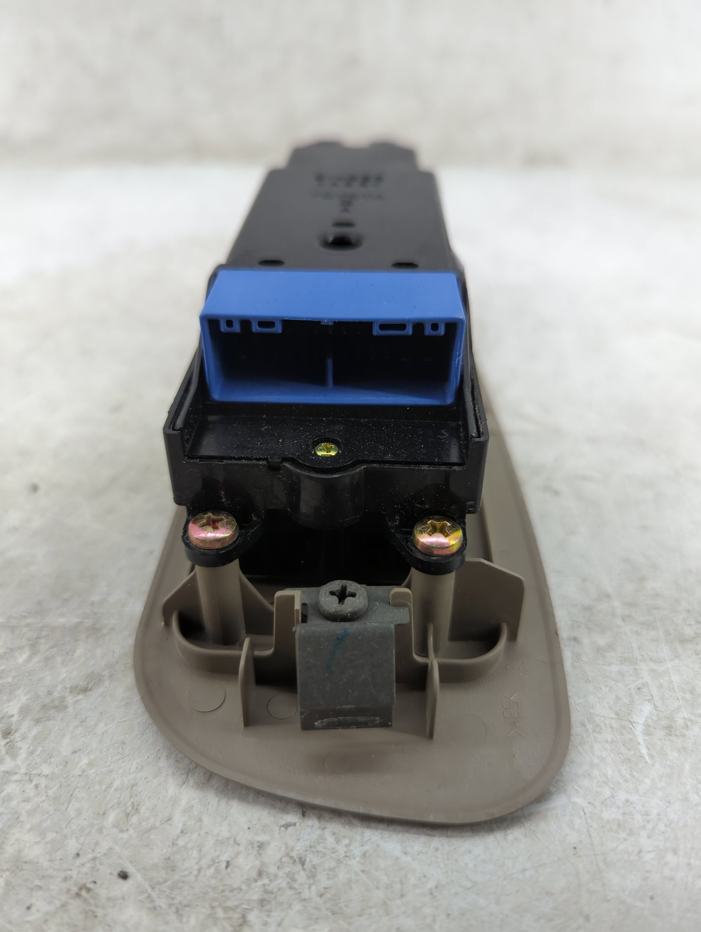 2005 Toyota Tundra Master Power Window Switch Replacement Driver Side Left P/N:514359 Fits OEM Used Auto Parts - Oemusedauto