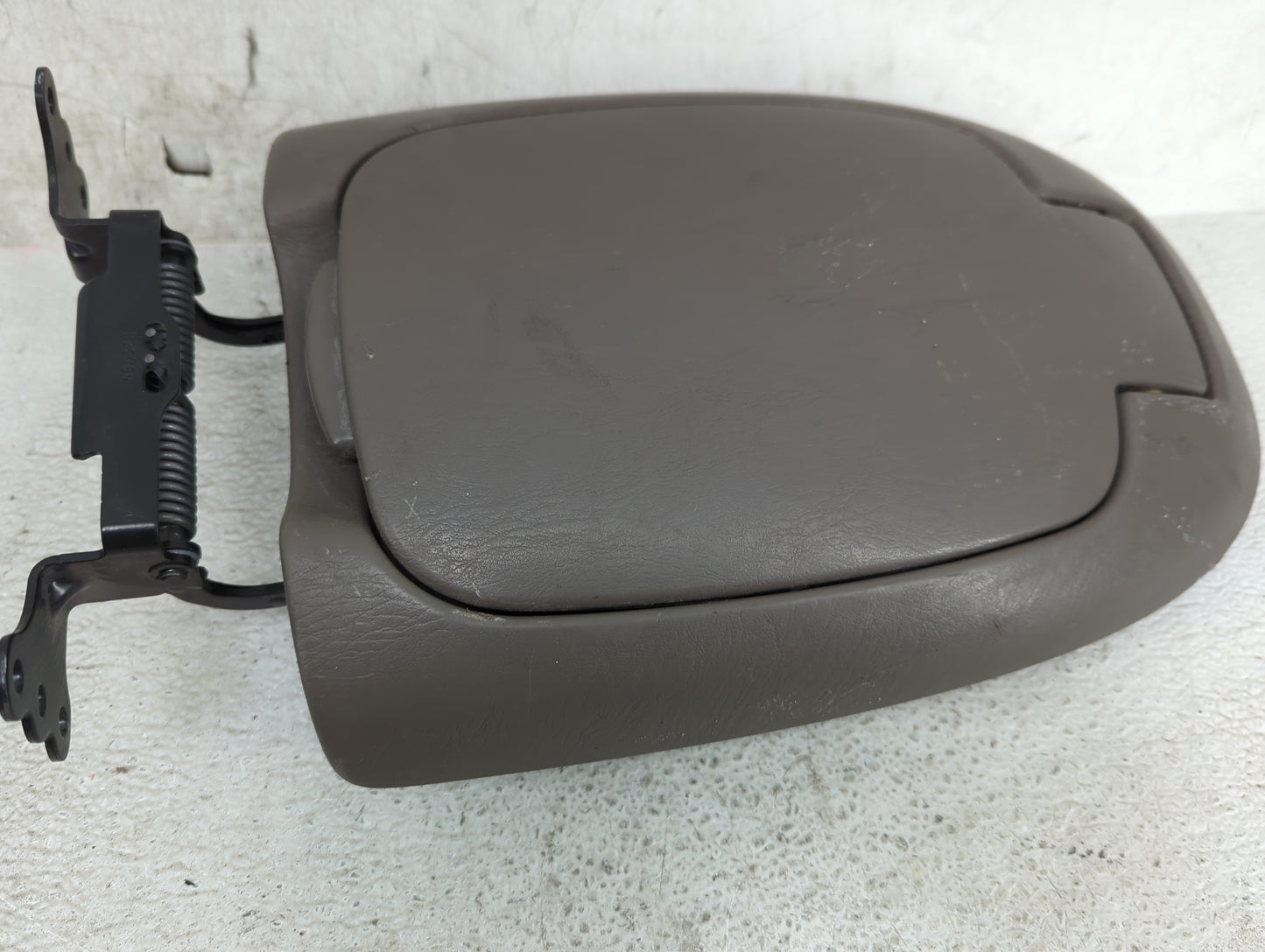 2005 Toyota Tundra Center Console Armrest Cover Lid Fits OEM Used Auto Parts - Oemusedautoparts1.com