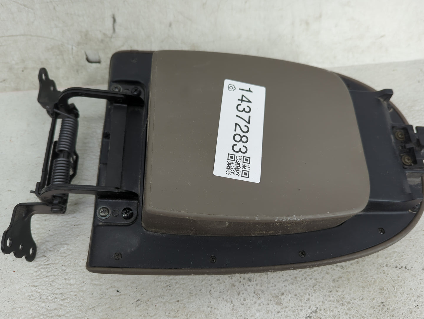 2005 Toyota Tundra Center Console Armrest Cover Lid Fits OEM Used Auto Parts - Oemusedautoparts1.com