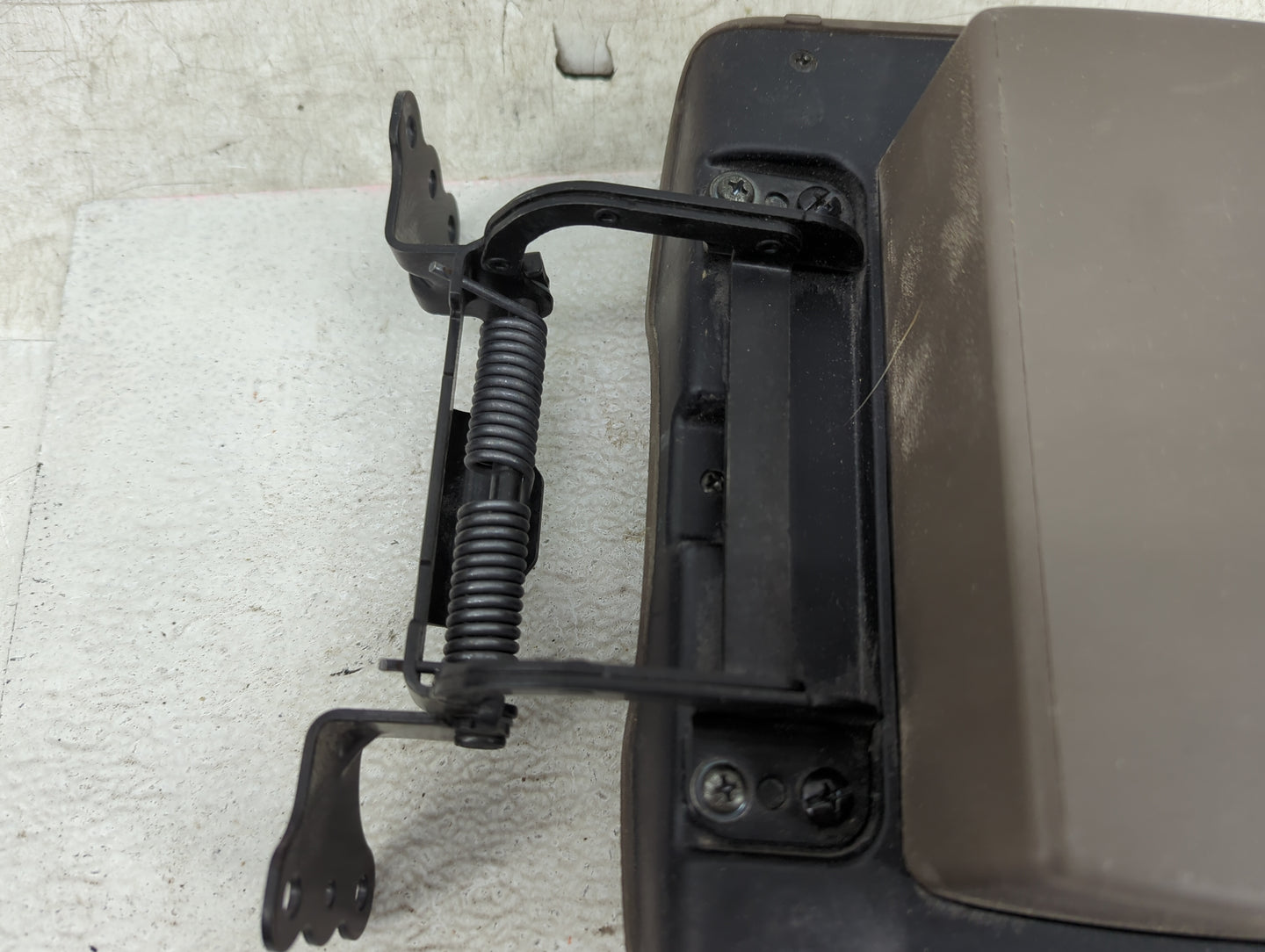 2005 Toyota Tundra Center Console Armrest Cover Lid Fits OEM Used Auto Parts - Oemusedautoparts1.com