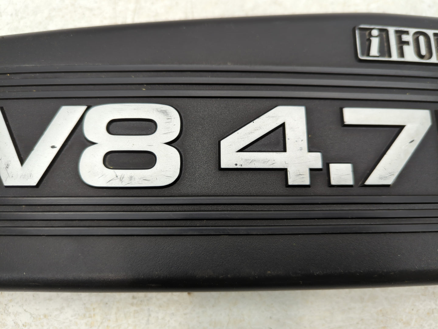 2005 Toyota Tundra Engine Cover - Oemusedautoparts1.com