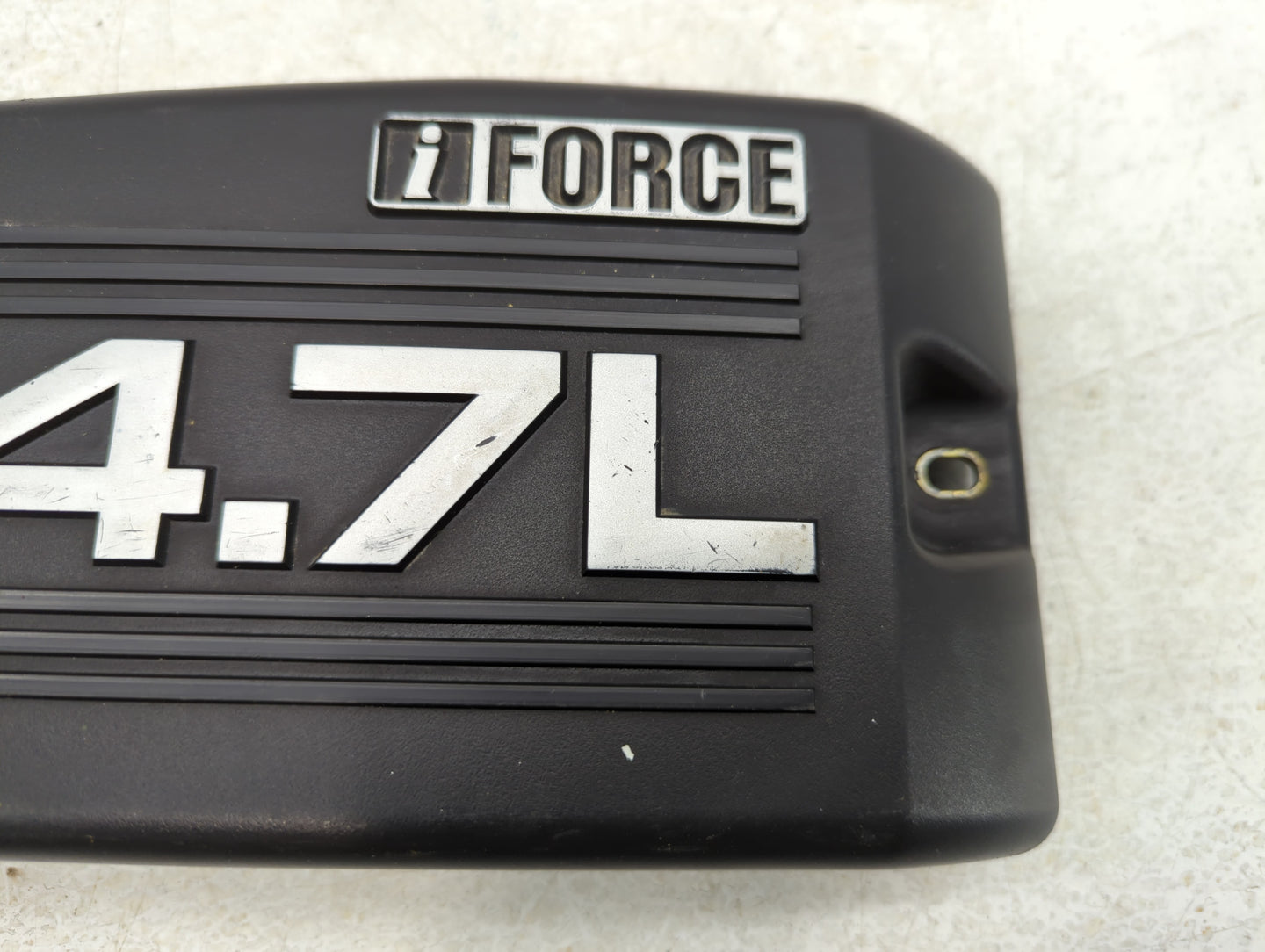 2005 Toyota Tundra Engine Cover - Oemusedautoparts1.com