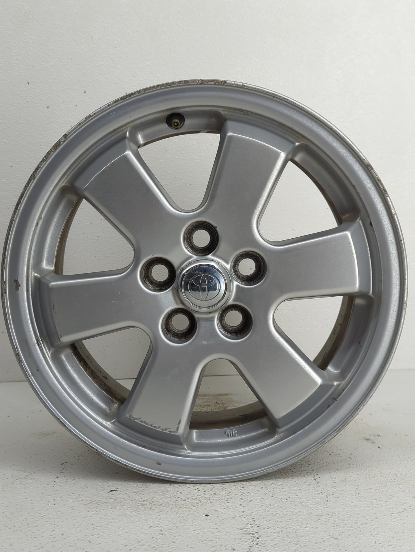 Toyota Prius Prius Wheel Rim Oem - Oemusedautoparts1.com