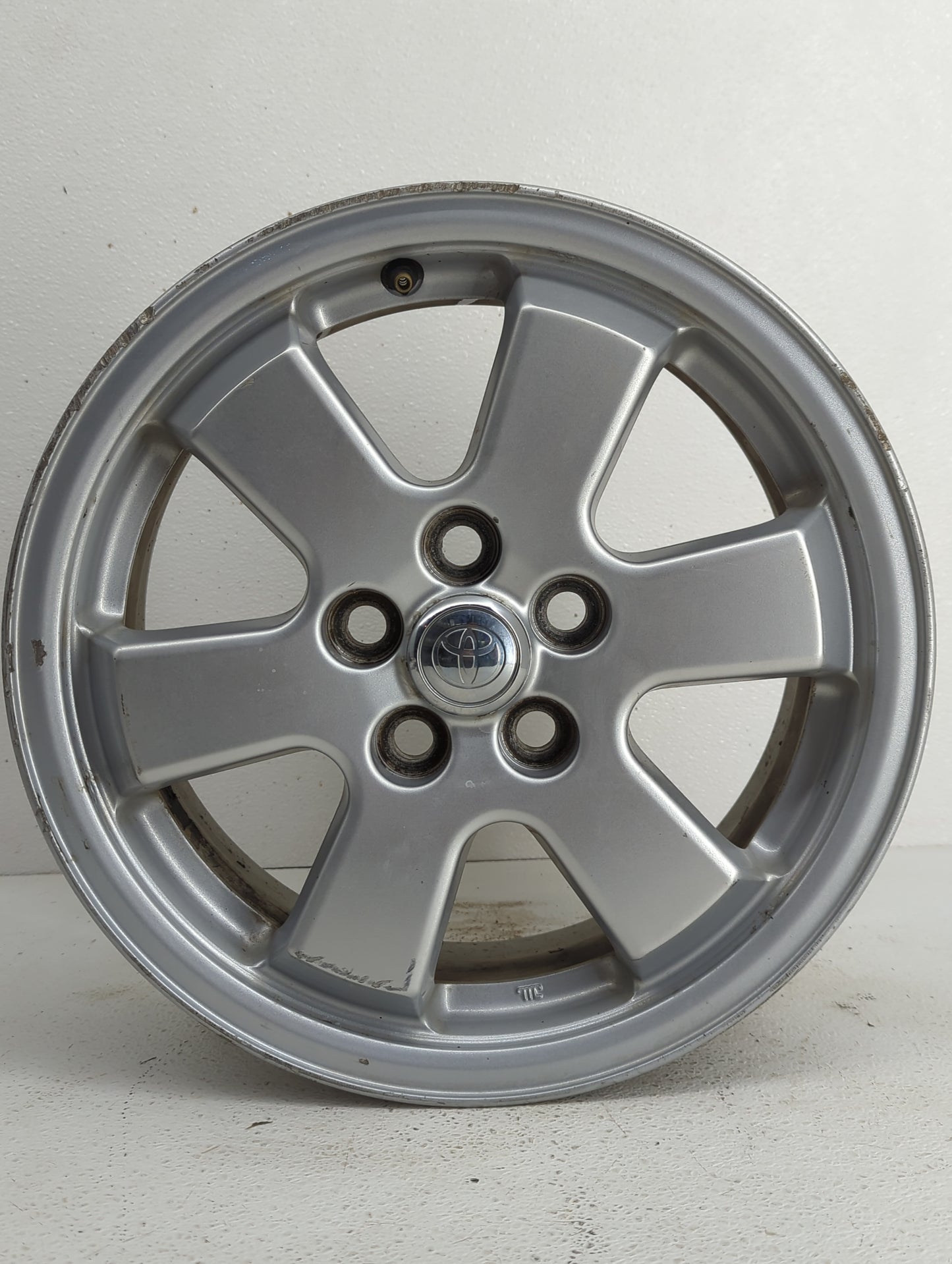 Toyota Prius Prius Wheel Rim Oem - Oemusedautoparts1.com