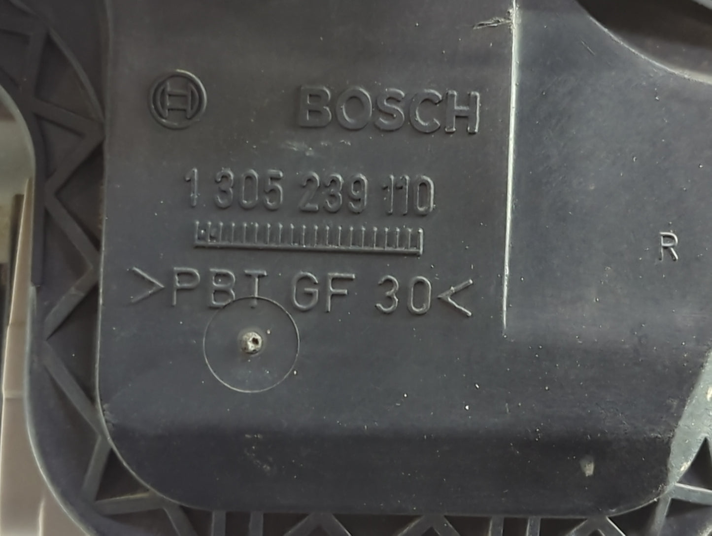 1998 Volkswagen Beetle Passenger Right Oem Head Light Headlight Lamp - Oemusedautoparts1.com