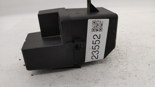 2005-2006 Volkswagen Jetta Fusebox Fuse Box Panel Relay Module P/N:1J0 941 289 B Fits OEM Used Auto Parts - Oemusedautoparts