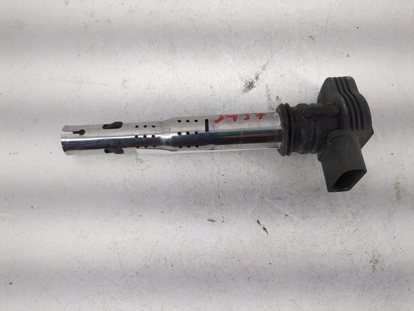 2000-2005 Volkswagen Jetta Ignition Coil Igniter Pack - Oemusedautoparts1.com