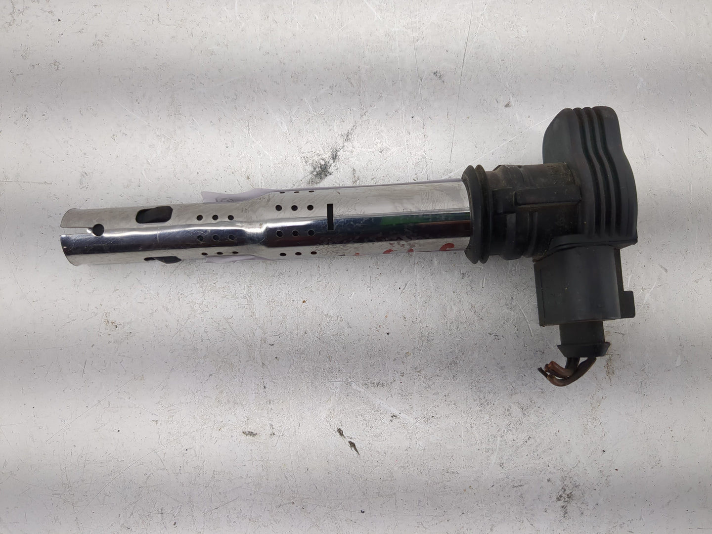 2000-2005 Volkswagen Jetta Ignition Coil Igniter Pack 1275912 - Oemusedautoparts1.com