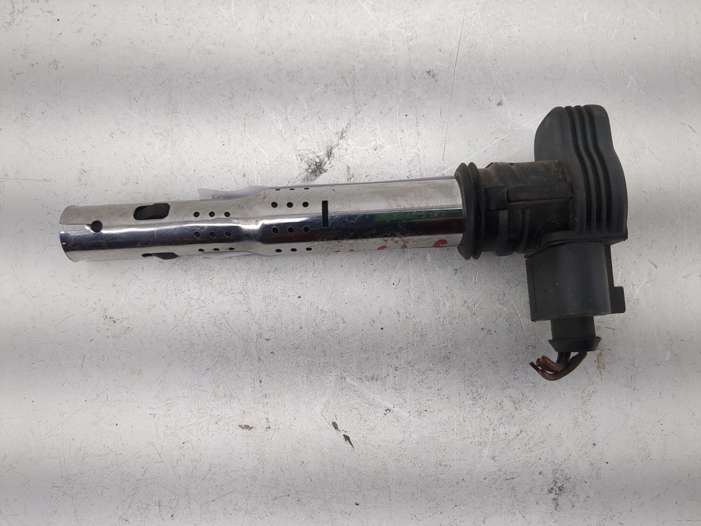 2000-2005 Volkswagen Jetta Ignition Coil Igniter Pack 1275912 - Oemusedautoparts1.com