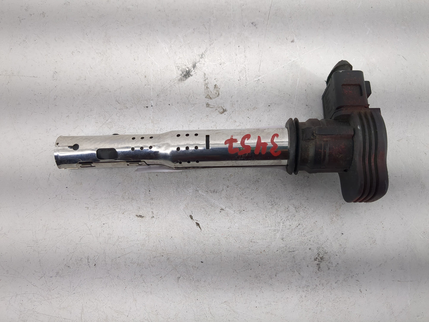 2000-2005 Volkswagen Jetta Ignition Coil Igniter Pack 1275913 - Oemusedautoparts1.com