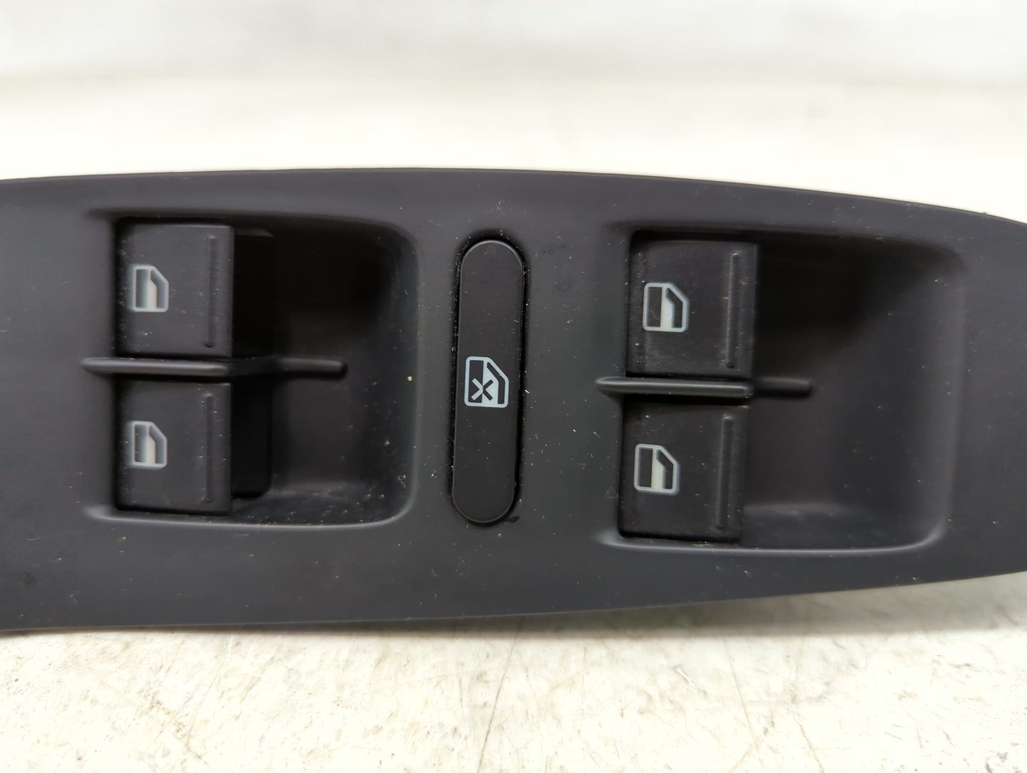 2000-2011 Volkswagen Jetta Master Power Window Switch Replacement Driver Side Left P/N:1K4959857B Fits OEM Used Auto Parts -