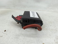 2005-2006 Volkswagen Jetta Fusebox Fuse Box Panel Relay Module Fits Fits 2005 2006 2007 OEM Used Auto Parts - Oemusedautopar