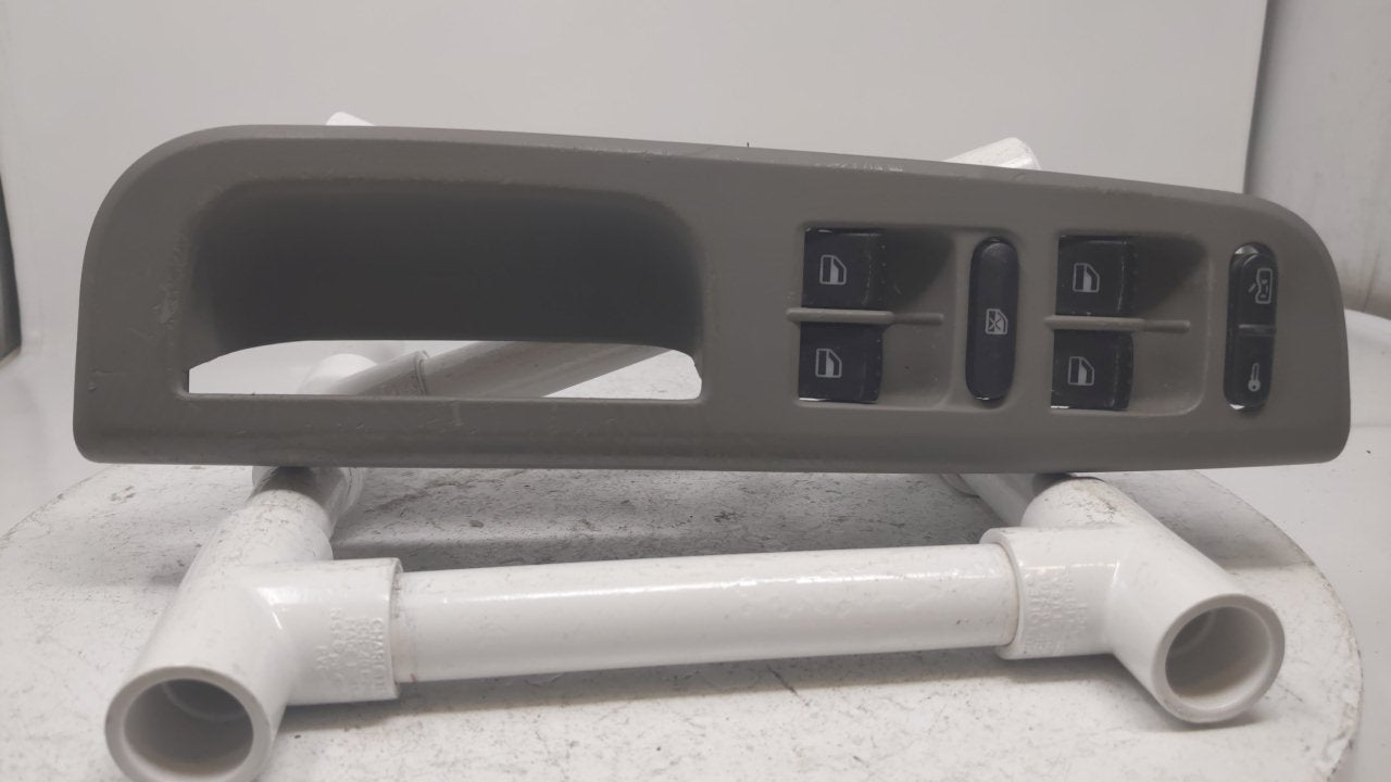 2005 Volkswagen Jetta Master Power Window Switch Replacement Driver Side Left Fits OEM Used Auto Parts - Oemusedautoparts1.c
