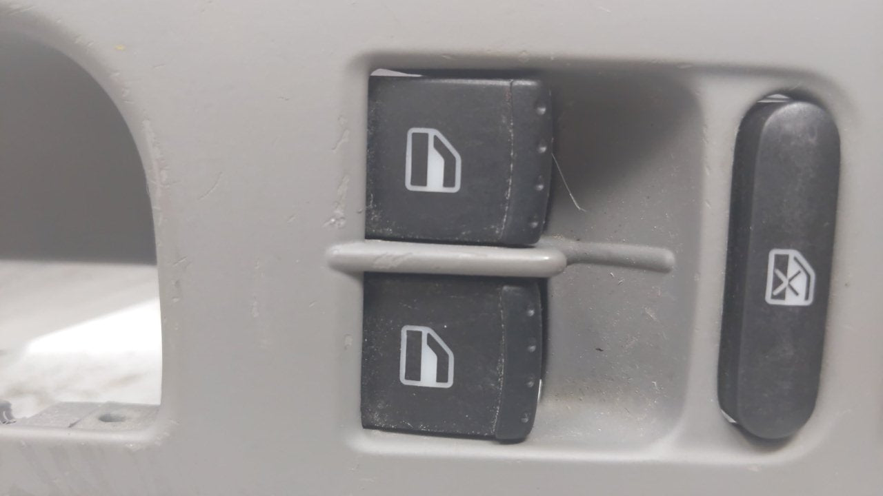 2005 Volkswagen Jetta Master Power Window Switch Replacement Driver Side Left Fits OEM Used Auto Parts - Oemusedautoparts1.c