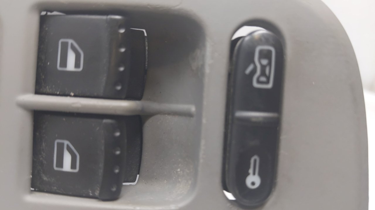 2005 Volkswagen Jetta Master Power Window Switch Replacement Driver Side Left Fits OEM Used Auto Parts - Oemusedautoparts1.c