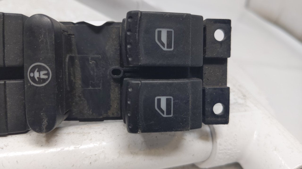 2005 Volkswagen Jetta Master Power Window Switch Replacement Driver Side Left Fits OEM Used Auto Parts - Oemusedautoparts1.c