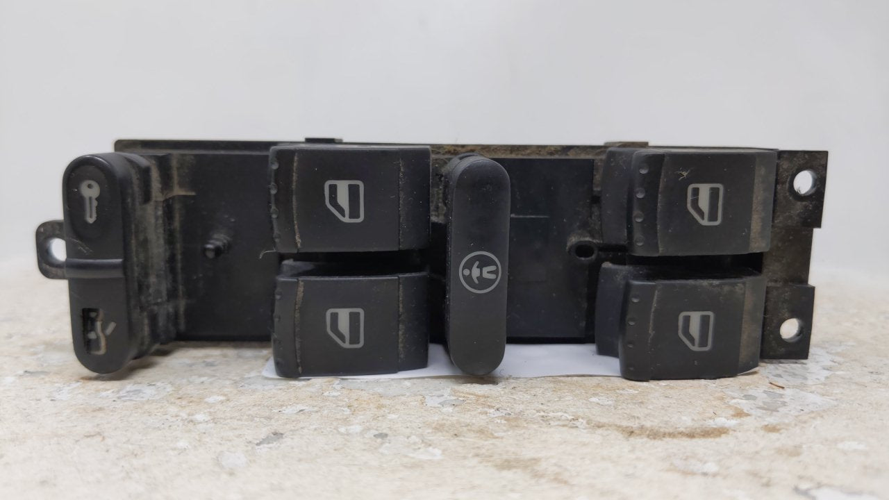 2005 Volkswagen Jetta Master Power Window Switch Replacement Driver Side Left P/N:1J4 959 857B Fits OEM Used Auto Parts - Oe