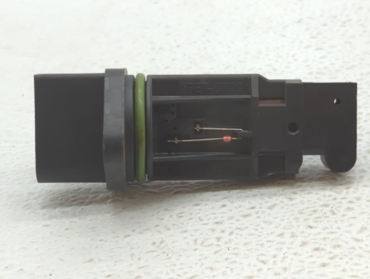 2005-2005 Volkswagen Jetta Mass Air Flow Meter Maf Sensor - Oemusedautoparts1.com