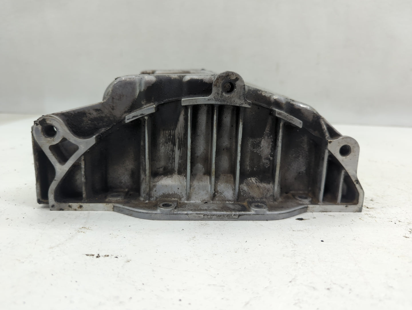 2005 Volkswagen Jetta Throttle Body P/N:038 103 Fits OEM Used Auto Parts - Oemusedautoparts1.com