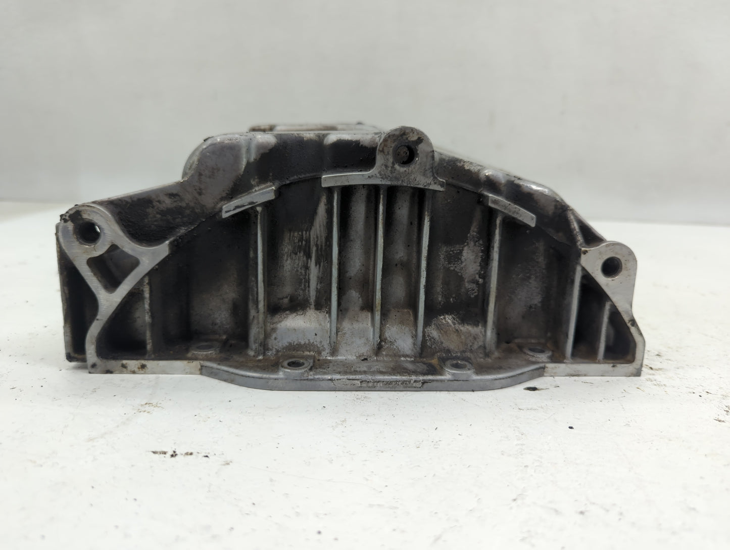 2005 Volkswagen Jetta Throttle Body P/N:038 103 Fits OEM Used Auto Parts - Oemusedautoparts1.com
