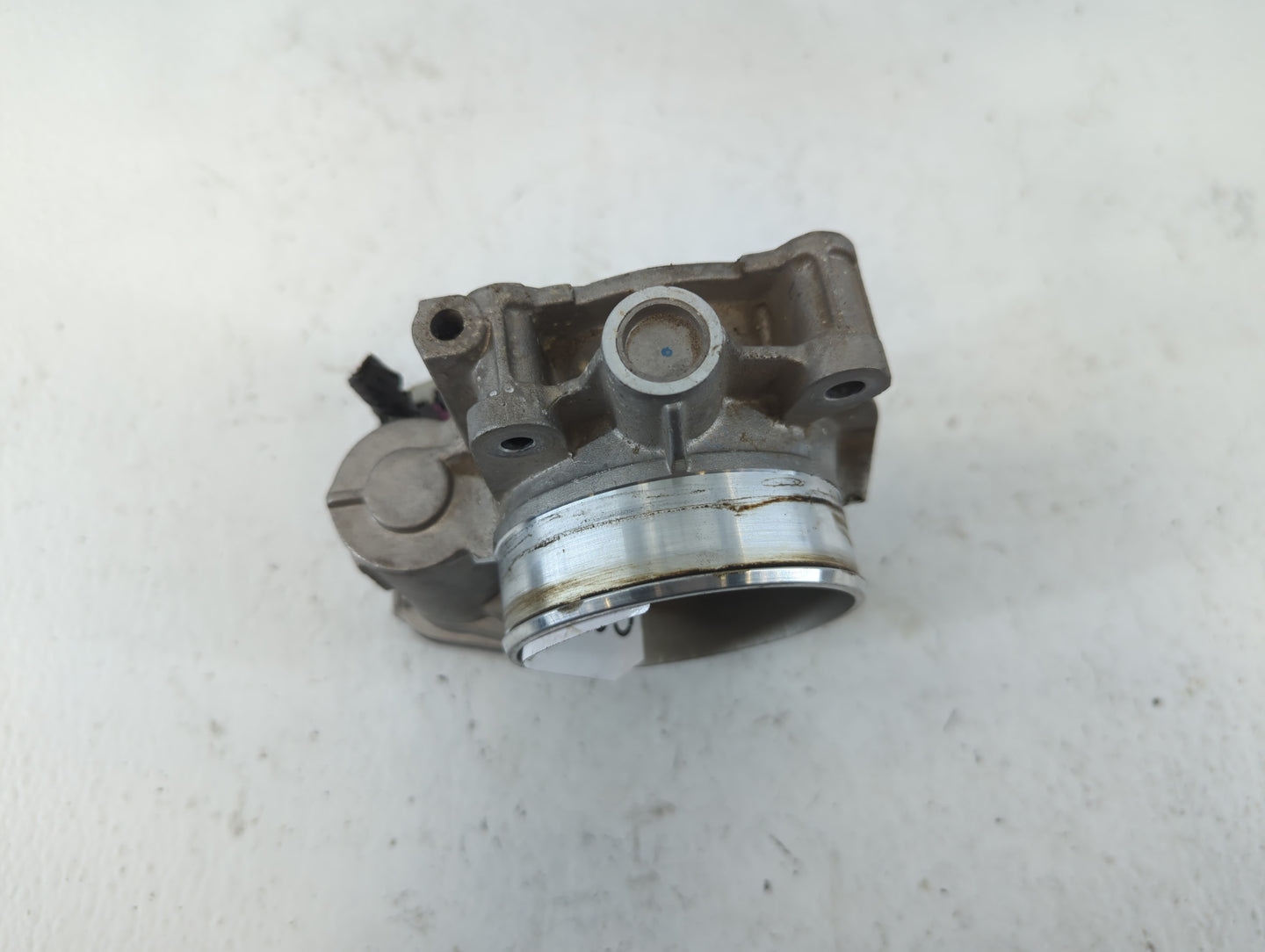 2005-2006 Volkswagen Jetta Throttle Body P/N:994AA6659C Fits Fits 2005 2006 OEM Used Auto Parts - Oemusedautoparts1.com
