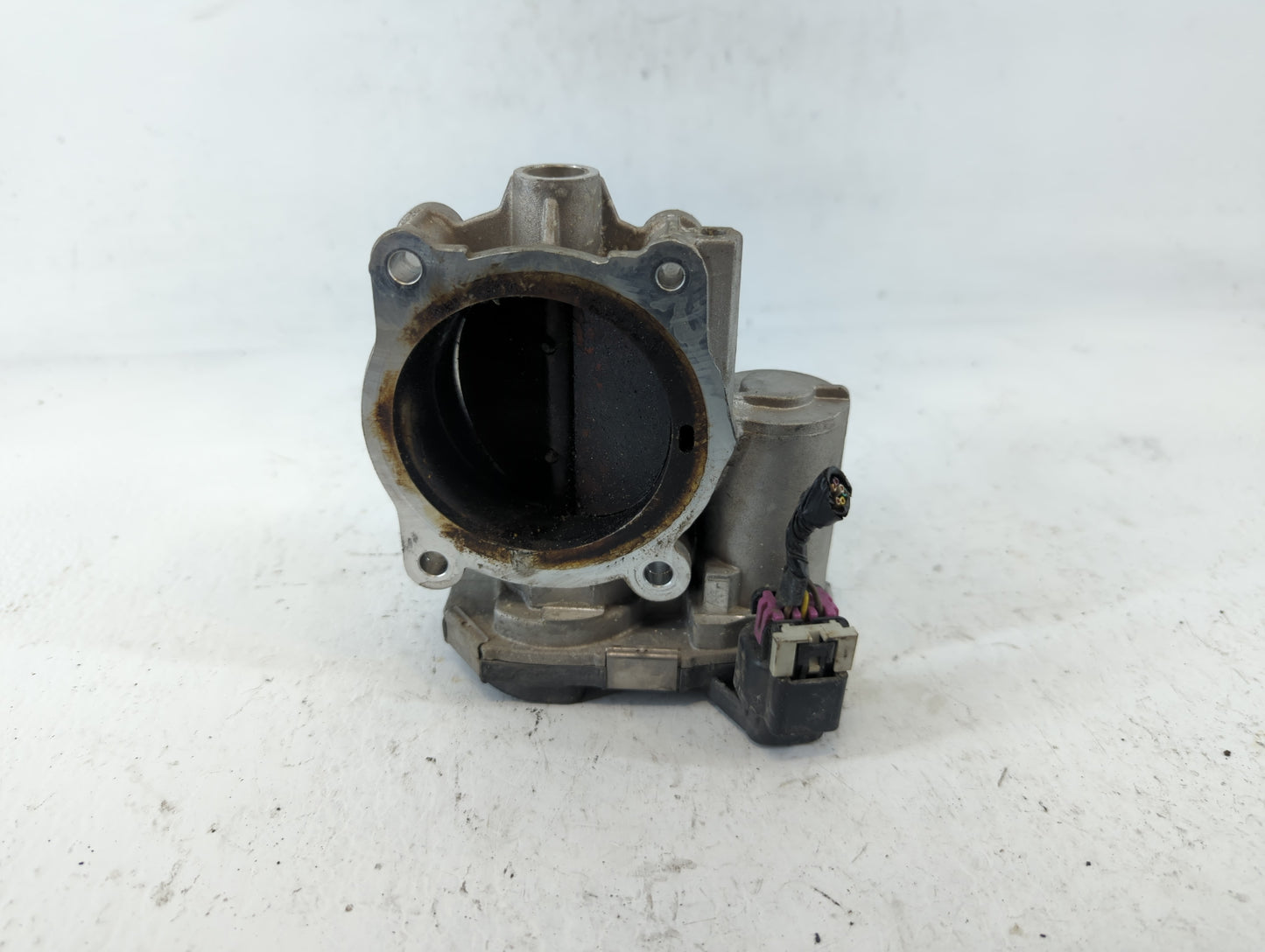 2005-2006 Volkswagen Jetta Throttle Body P/N:994AA6659C Fits Fits 2005 2006 OEM Used Auto Parts - Oemusedautoparts1.com