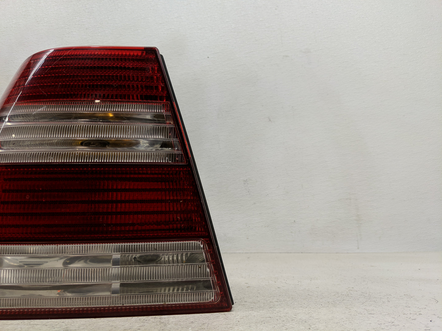 2005 Volkswagen Jetta Tail Light Assembly Driver Left OEM Fits Fits 2004 2007 OEM Used Auto Parts - Oemusedautoparts1.com