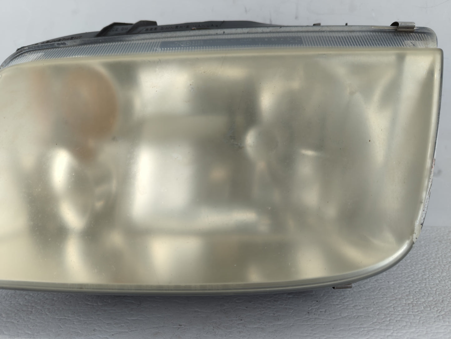 2002-2006 Volkswagen Jetta Driver Left Oem Head Light Headlight Lamp - Oemusedautoparts1.com