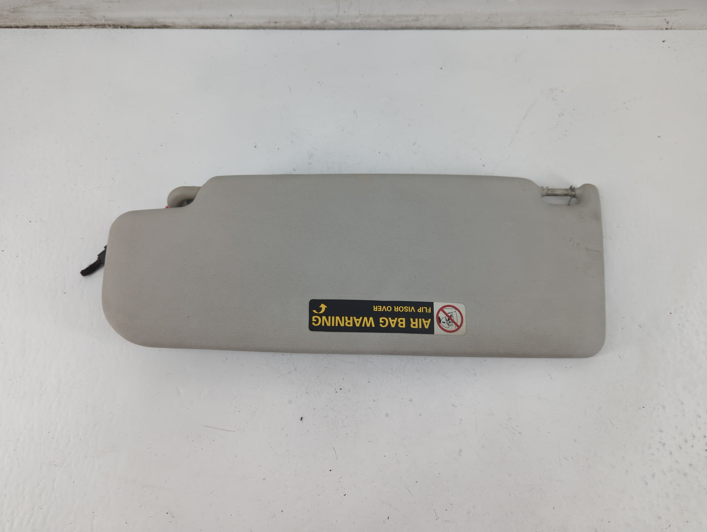 2000-2008 Volkswagen Passat Sun Visor Shade Replacement Passenger Right Mirror Fits OEM Used Auto Parts - Oemusedautoparts1.