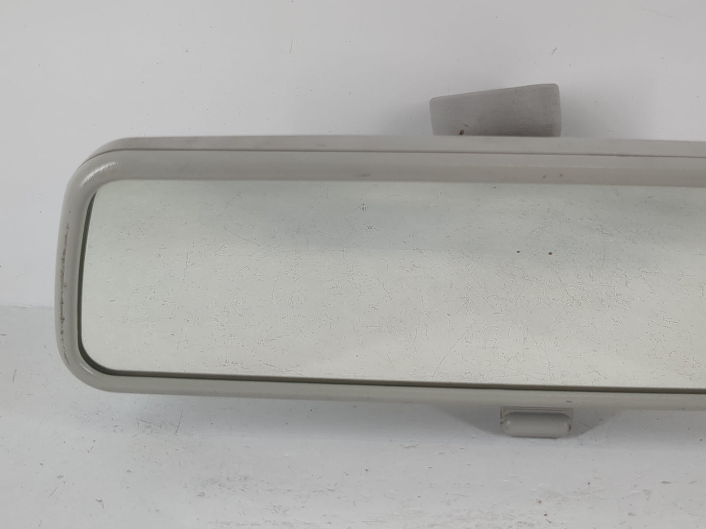 2003-2008 Volkswagen Passat Interior Rear View Mirror Replacement OEM P/N:E9014022 Fits Fits 2003 2004 2005 2006 2007 2008 O