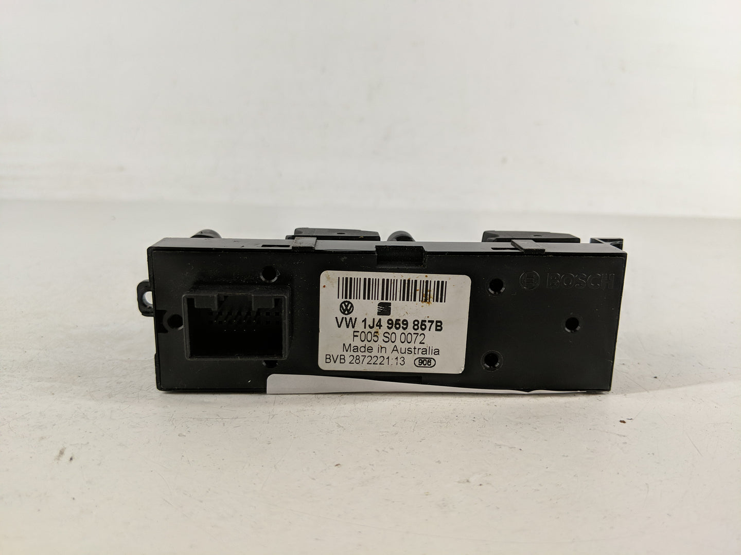 2000-2005 Volkswagen Passat Master Power Window Switch Replacement Driver Side Left P/N:1J4 959 057D Fits OEM Used Auto Part