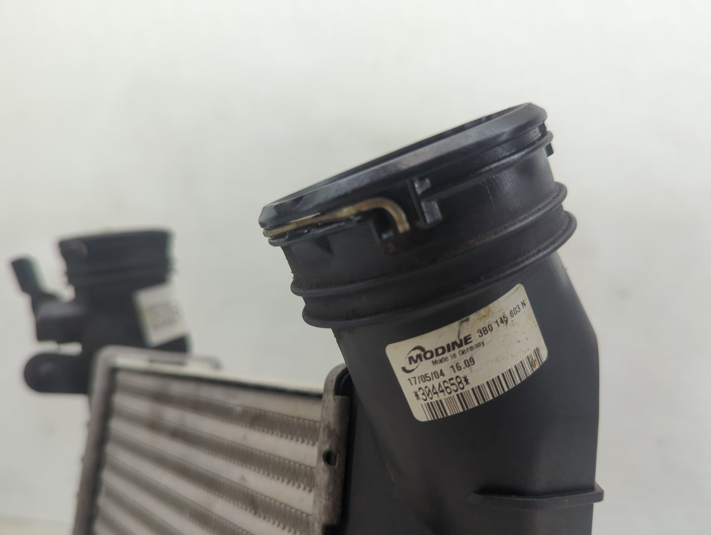 2005-2005 Volkswagen Passat Turbo Intercooler - Oemusedautoparts1.com