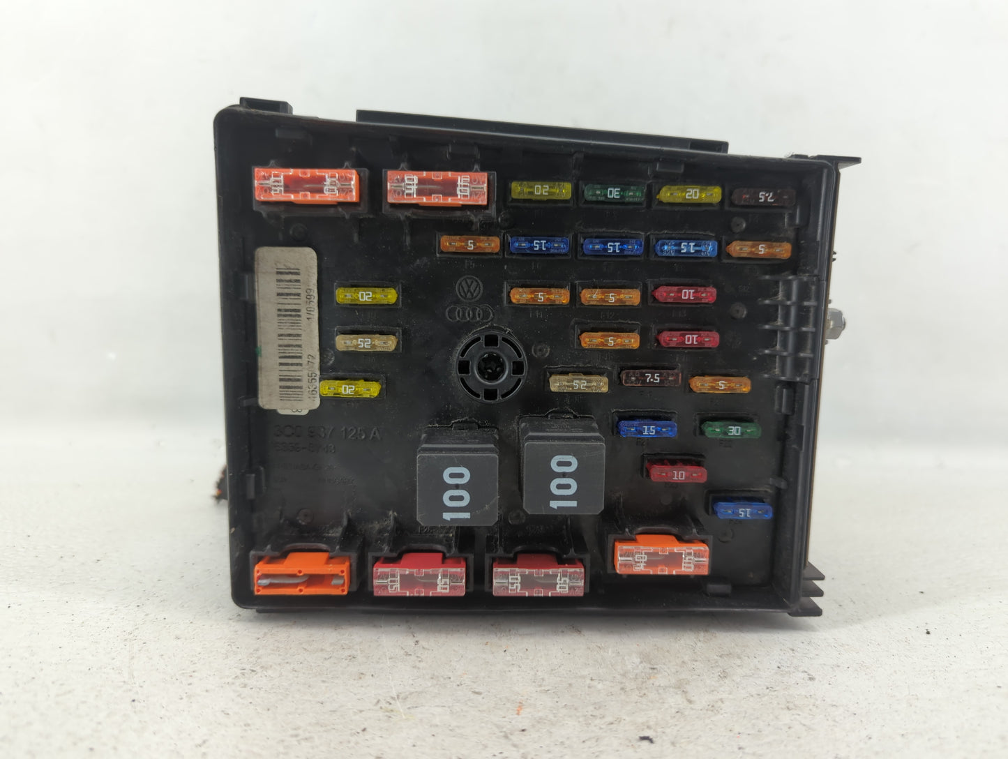2000-2005 Volkswagen Passat Fusebox Fuse Box Panel Relay Module P/N:3C0 937 126 A Fits Fits 2000 2001 2002 2003 2004 2005 OE