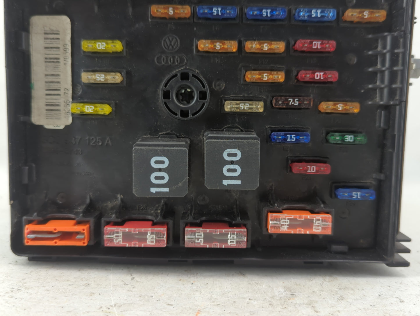 2000-2005 Volkswagen Passat Fusebox Fuse Box Panel Relay Module P/N:3C0 937 126 A Fits Fits 2000 2001 2002 2003 2004 2005 OE