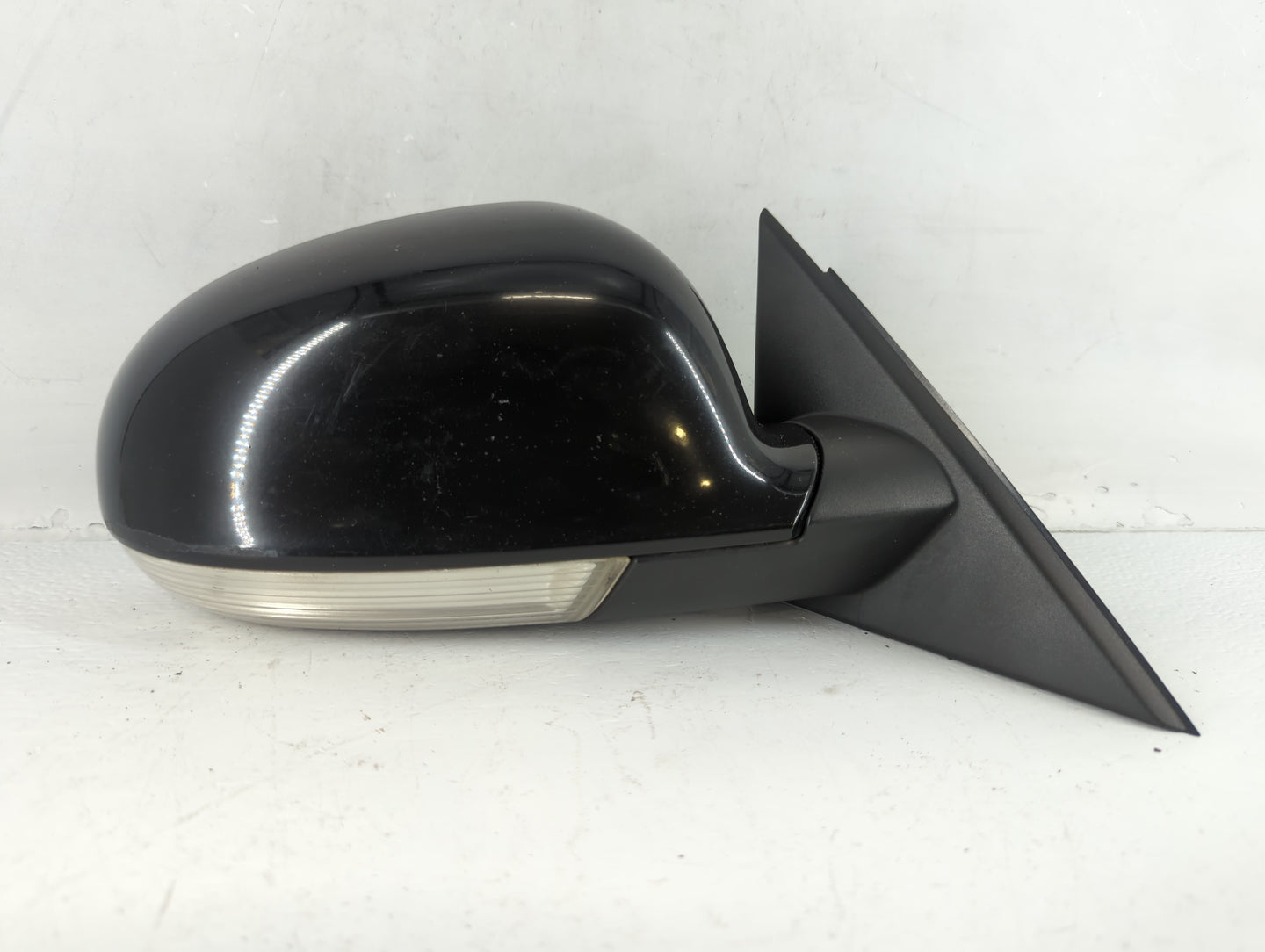 2005 Volkswagen Passat Passenger Side View Mirror - Right Door Mirror OEM Used - Oemusedautoparts1.com