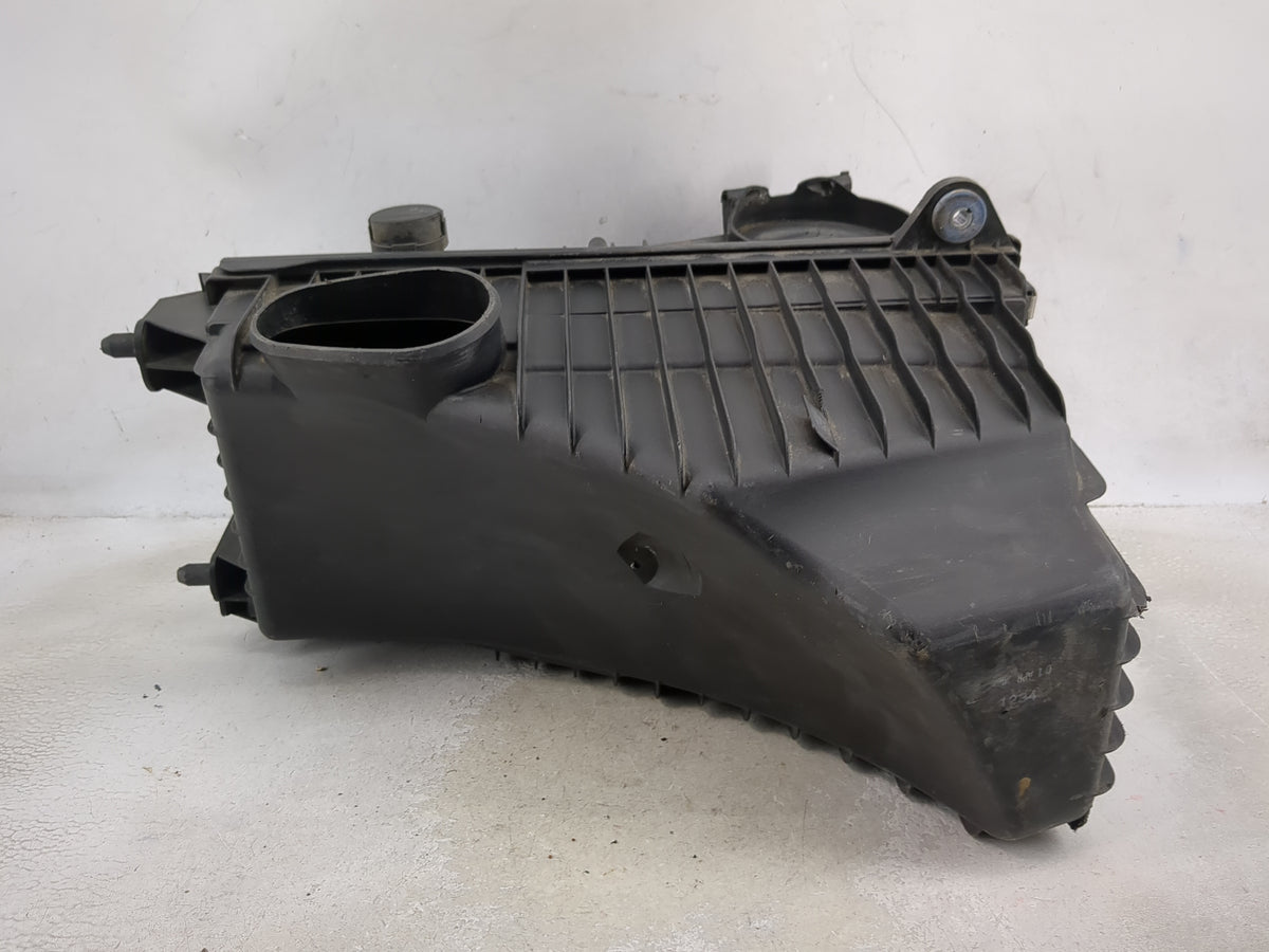 2004-2007 Volkswagen Touareg Air Cleaner Intake-duct Hose Tube - Oemusedautoparts1.com