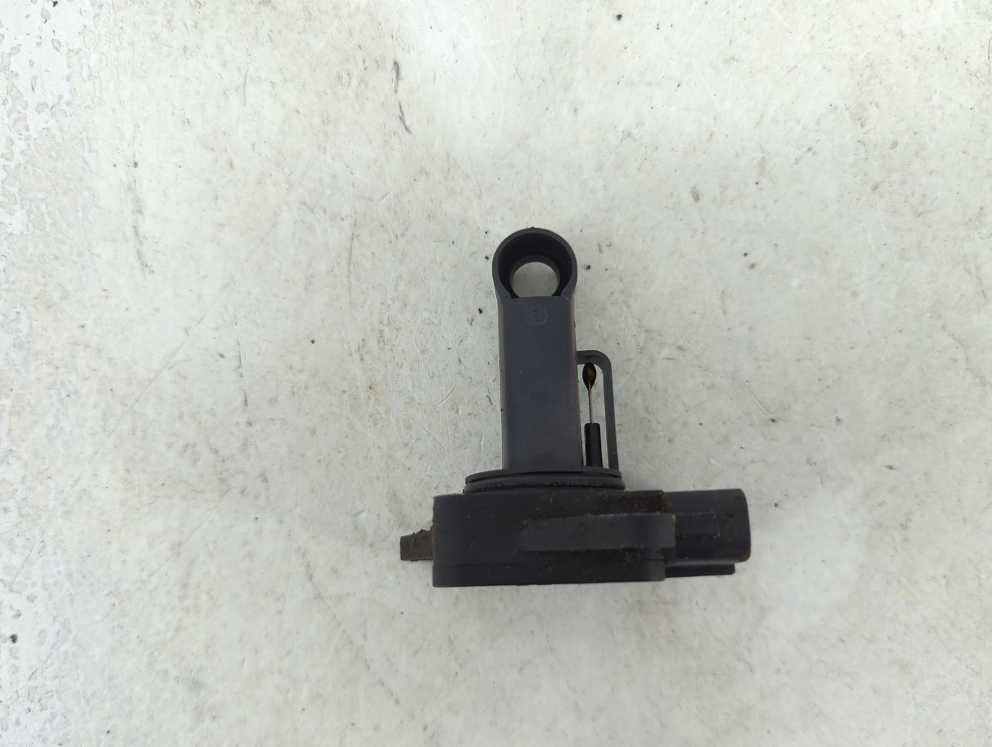 2005 Volvo S40 Mass Air Flow Meter Maf - Oemusedautoparts1.com