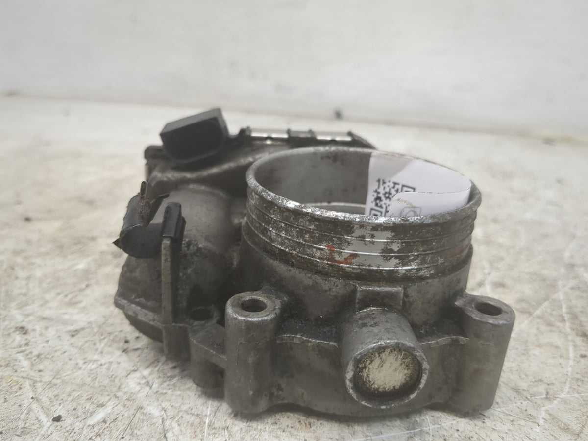 2004-2011 Volvo S40 Throttle Body P/N:30711552 0 280 750 146 Fits Fits 2004 2005 2006 2007 2008 2009 2010 2011 2012 2013 OEM